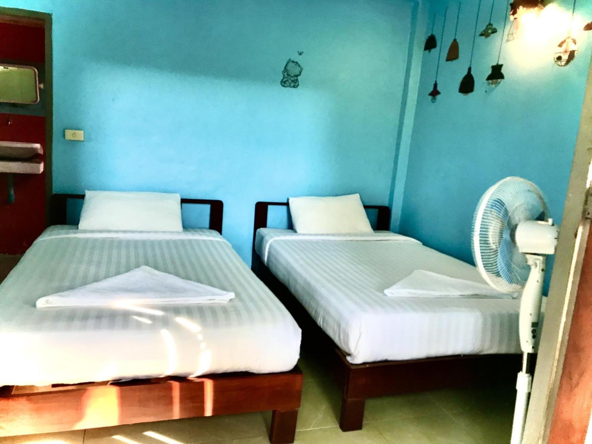Frog Beach House Koh Phayam Exterior photo