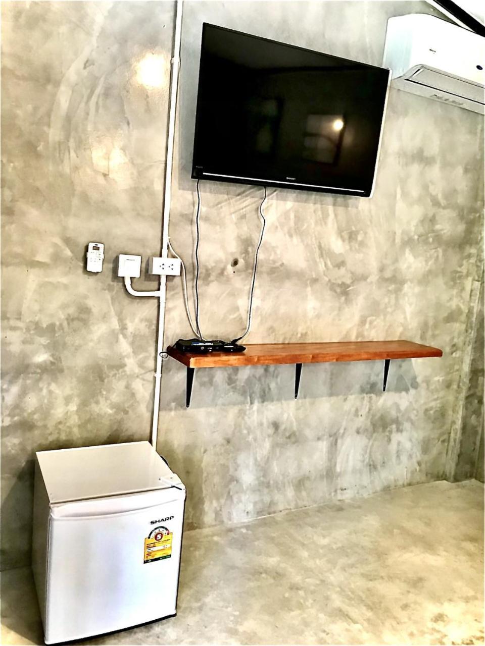 Frog Beach House Koh Phayam Room photo